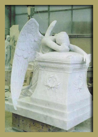 Statue-01