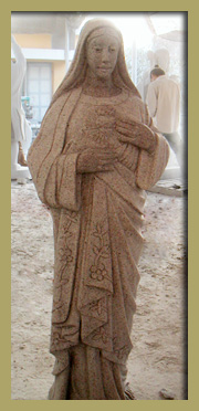 Statue-02